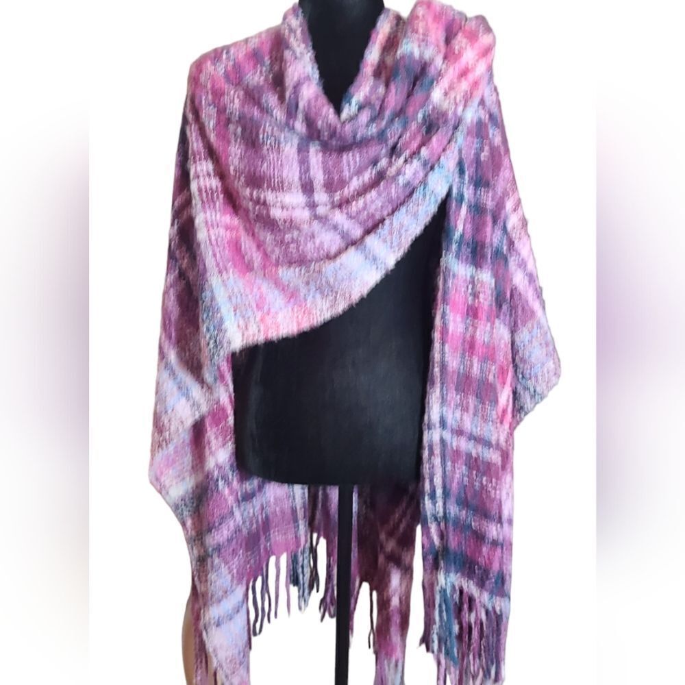 VINTAGE Woolrich Soft‎ Tweed Wrap Mauve Purple Pink OSFA